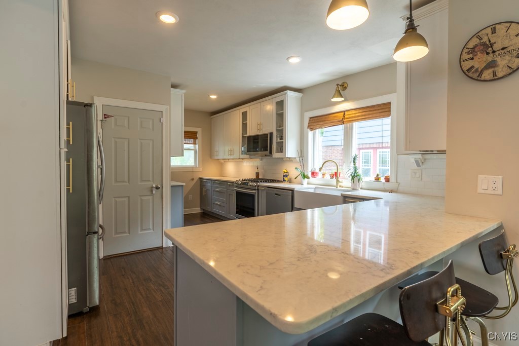 207 Twin Hills Drive, Syracuse, New York image 22