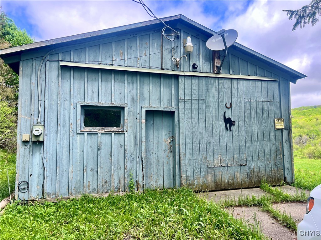 6720 Haights Gulf Road, Truxton, New York image 1