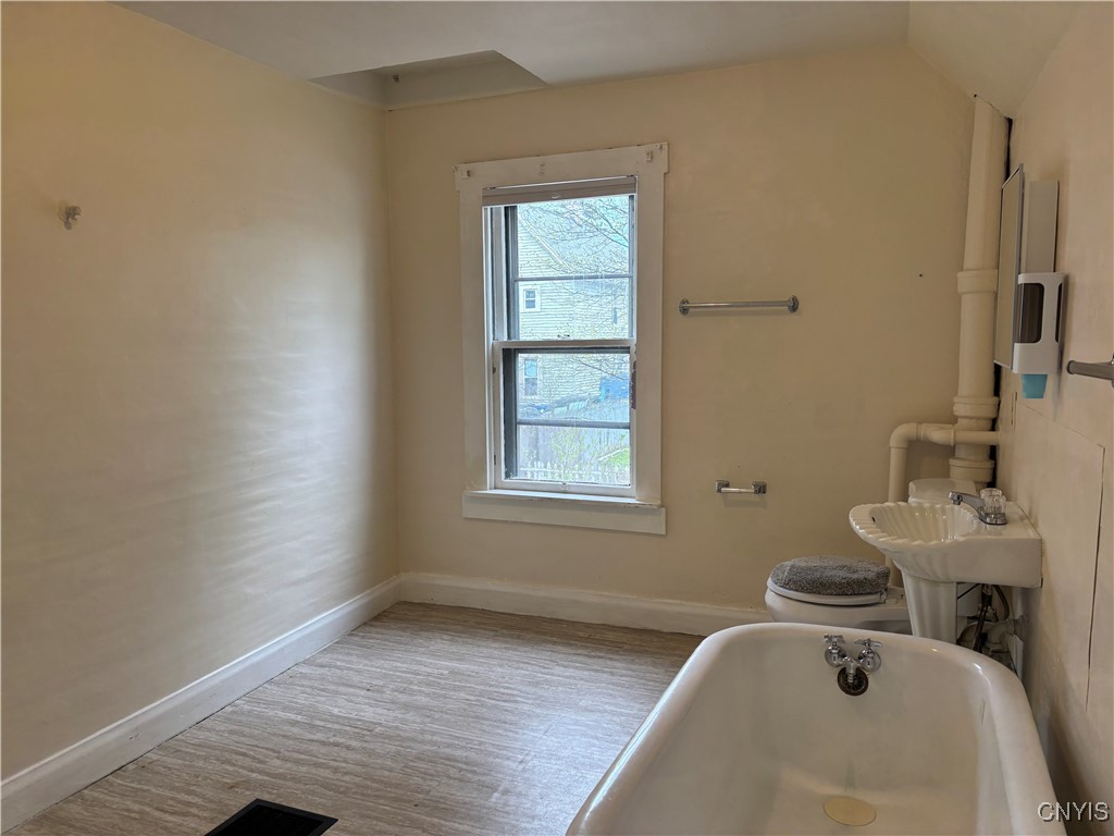 128 Hayden Avenue, Syracuse, New York image 11