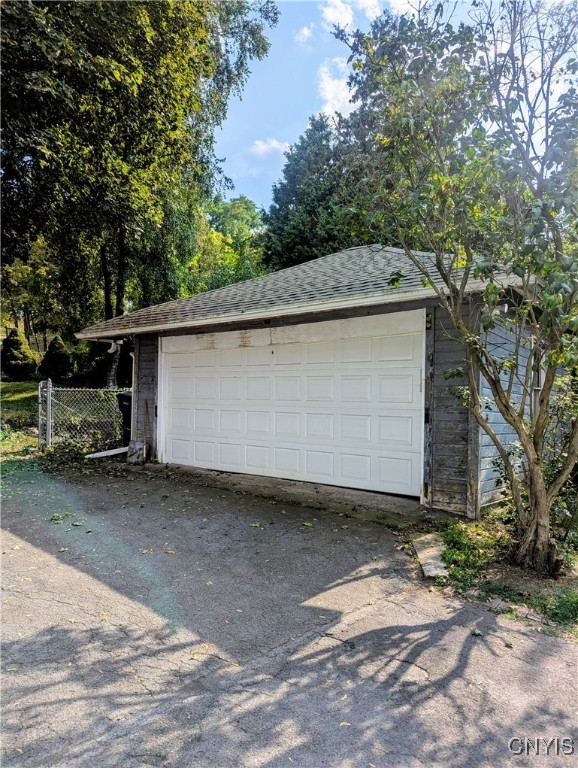 Syracuse, New York 13204, United States, 4 Bedrooms Bedrooms, ,2 BathroomsBathrooms,Residential,Pending,187771