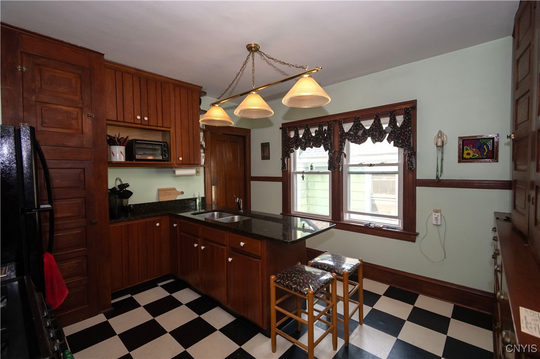 Syracuse, New York 13204, United States, 4 Bedrooms Bedrooms, ,2 BathroomsBathrooms,Residential,Pending,187771