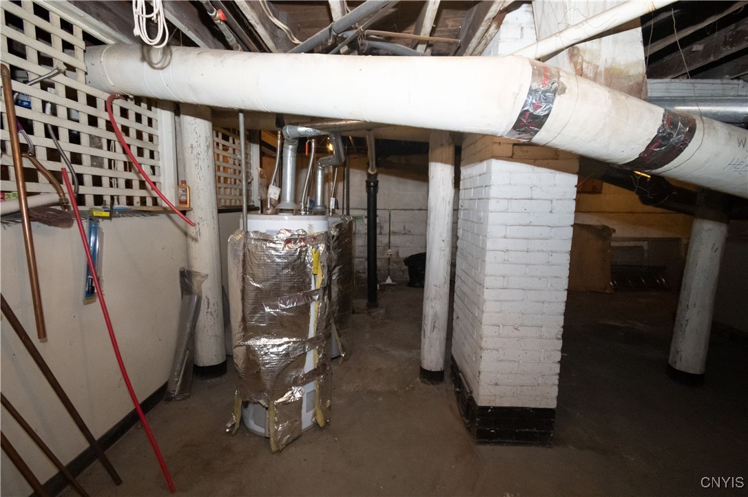 Syracuse, New York 13204, United States, 4 Bedrooms Bedrooms, ,2 BathroomsBathrooms,Residential,Pending,187771