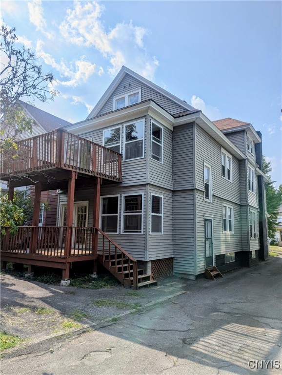 Syracuse, New York 13204, United States, 4 Bedrooms Bedrooms, ,2 BathroomsBathrooms,Residential,Pending,187771