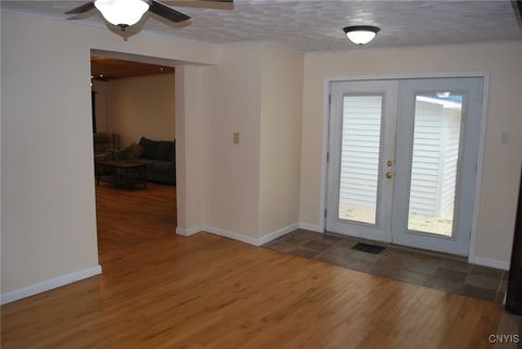 Tiny photo for 99 Lincoln Avenue, Mexico, NY 13114 (MLS # S1648598)