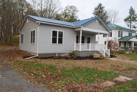 Tiny photo for 99 Lincoln Avenue, Mexico, NY 13114 (MLS # S1648598)