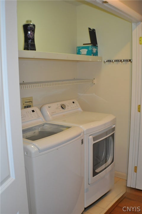 Tiny photo for 324 White Heron Circle Circle, Manlius, NY 13066 (MLS # S1708909)