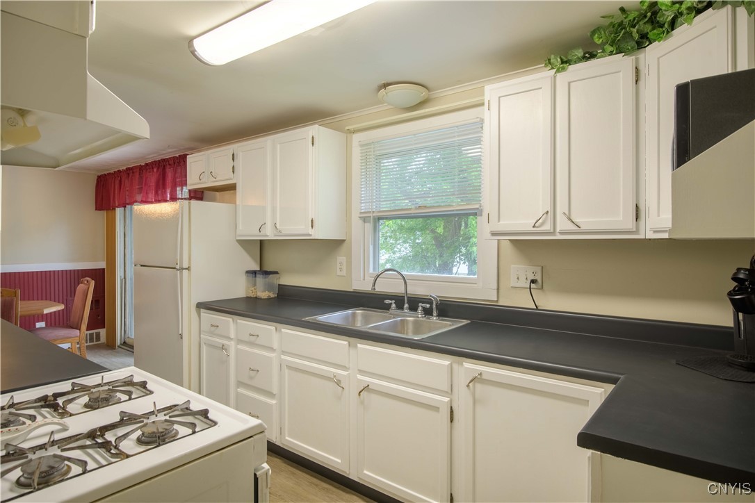 14 Spring Street, Sodus, New York image 22
