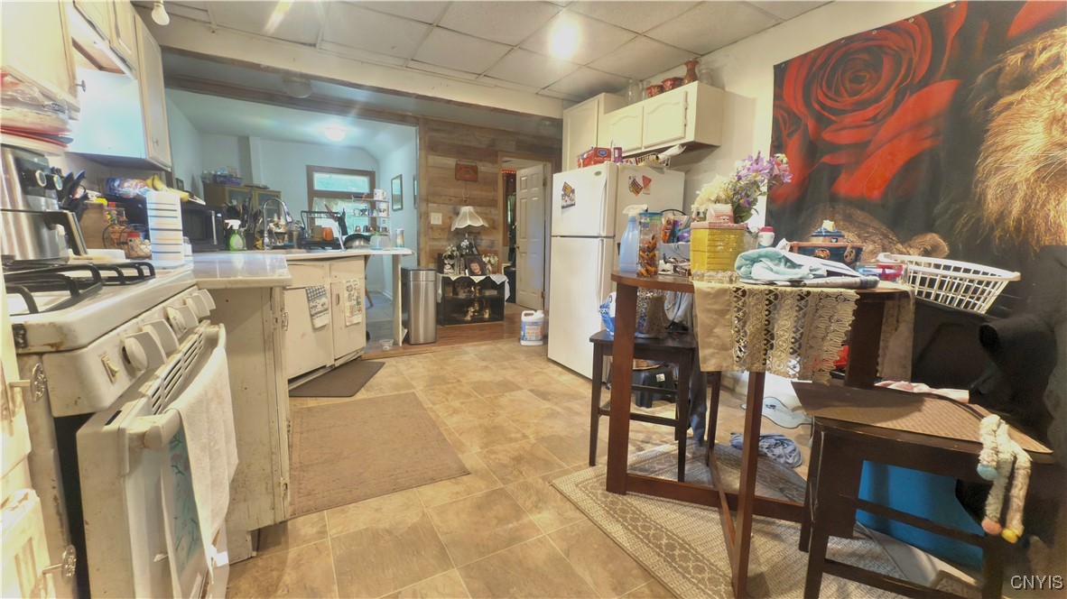 131 Delong Avenue