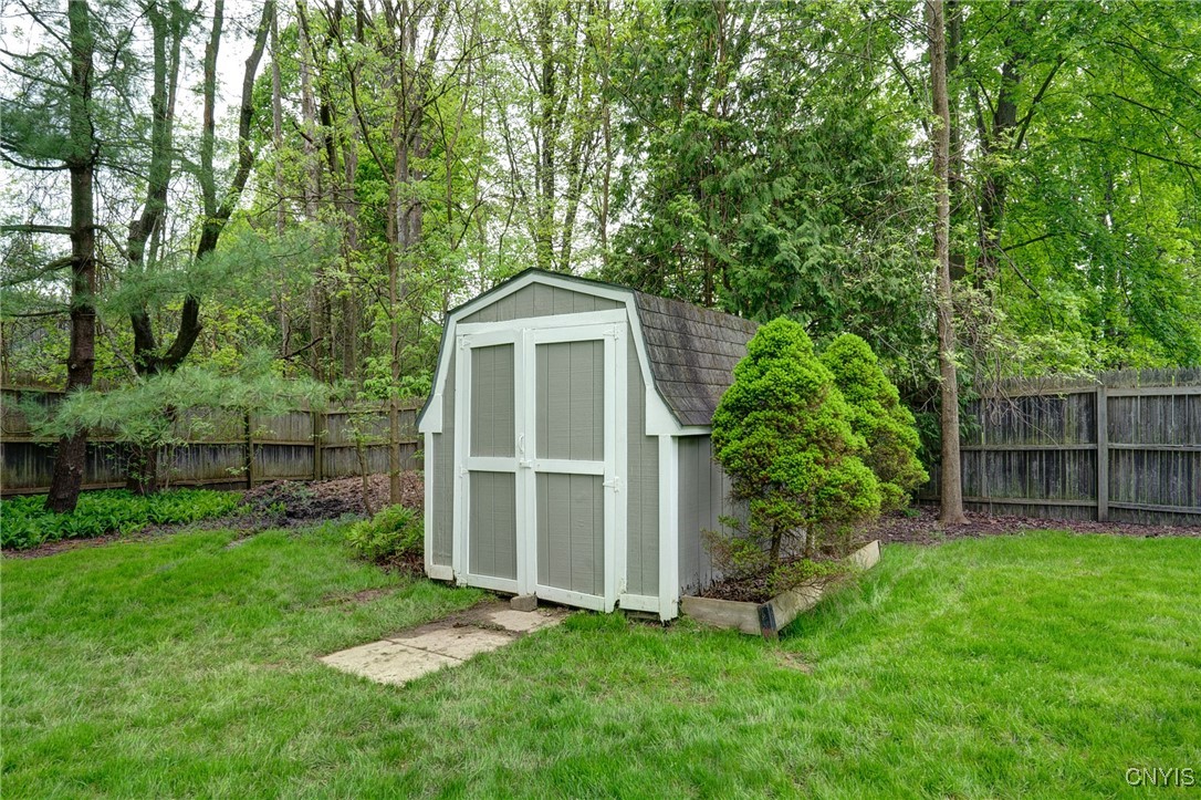4112 Silverado Drive, Clay, New York image 10