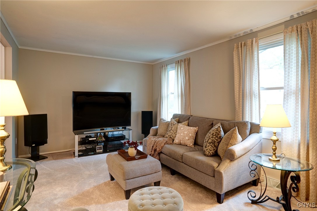 4112 Silverado Drive, Clay, New York image 16