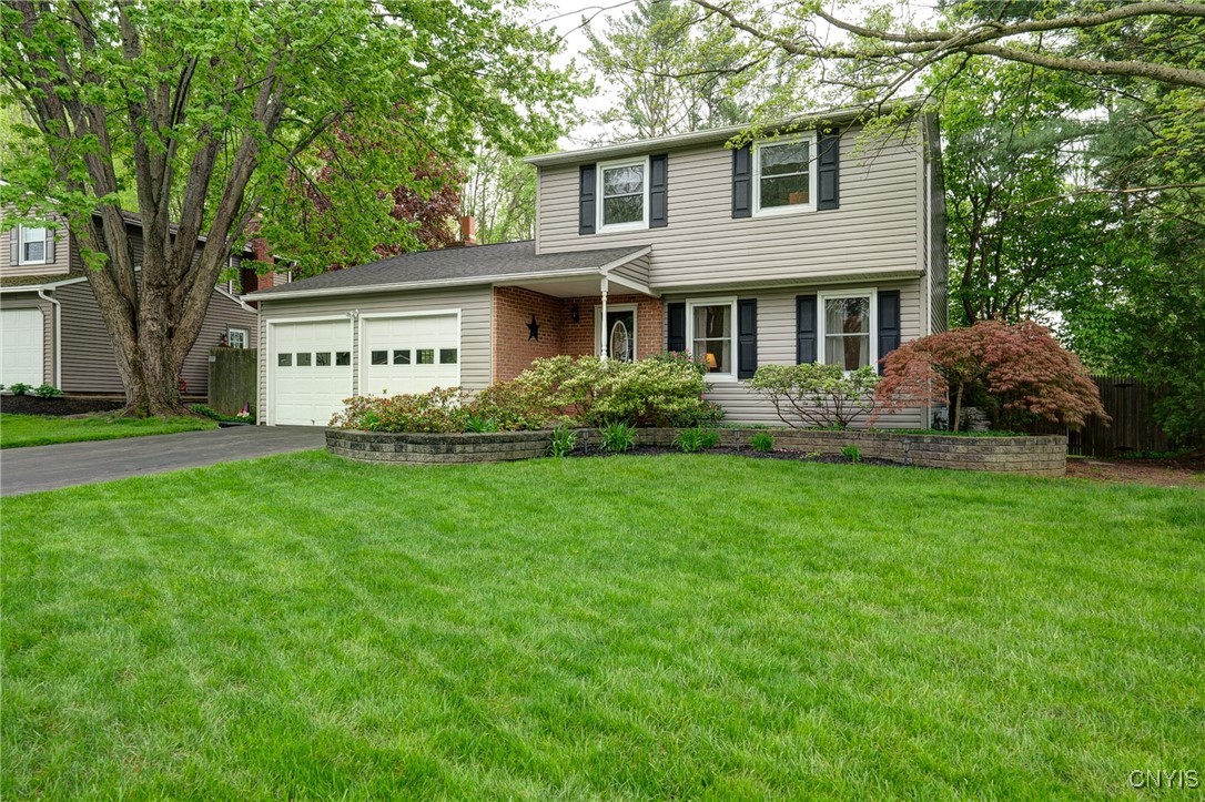 4112 Silverado Drive, Clay, New York image 2