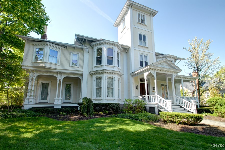 104 E Genesee Street, Skaneateles, New York image 1
