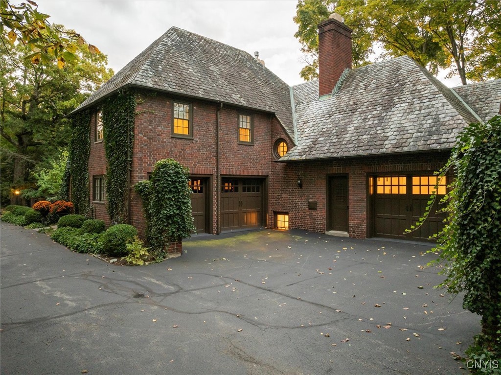 520 Cayuga Heights Road