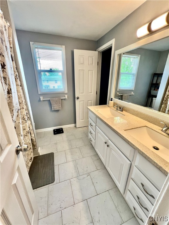 8527 Grandview Drive, Cicero, New York image 29