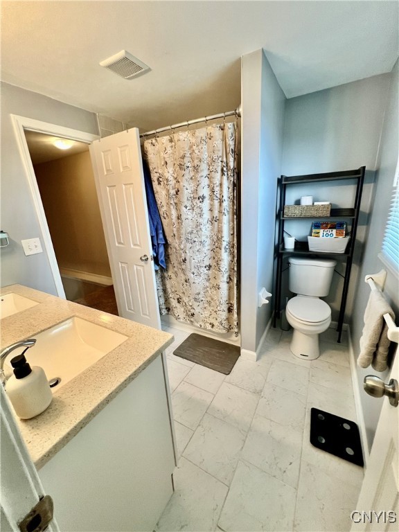 8527 Grandview Drive, Cicero, New York image 30