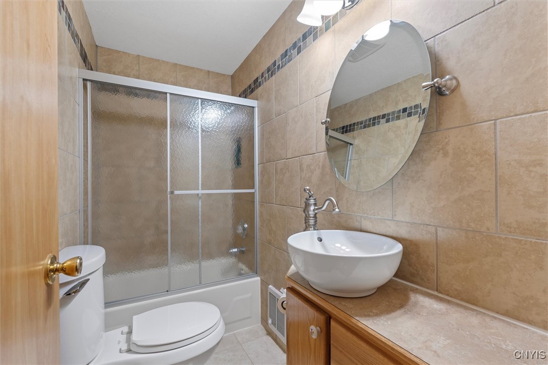 2674 Oran Delphi Road, Pompey, New York image 18