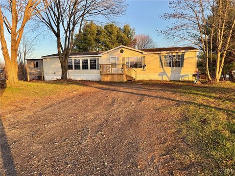 1572 County Route 6, Volney, NY 13069 - #: S1651840