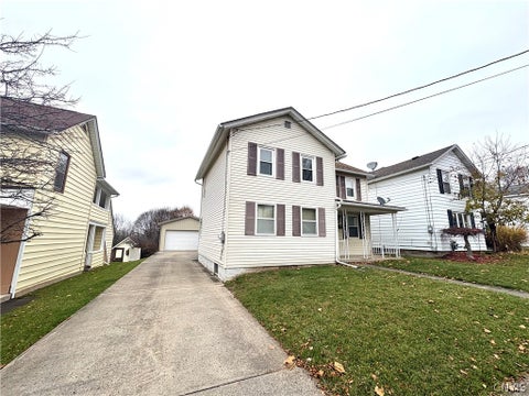 Apartment For Rent - 25 Grant Street<br/> Auburn, NY 13021