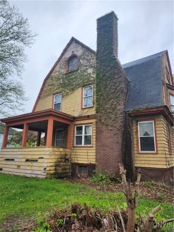 1932 S Salina Street, Syracuse, New York image 3
