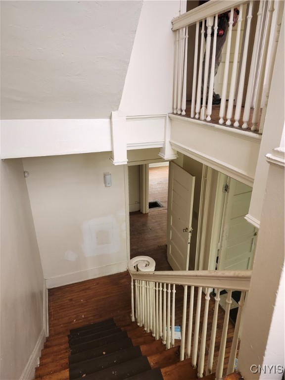 1932 S Salina Street, Syracuse, New York image 21