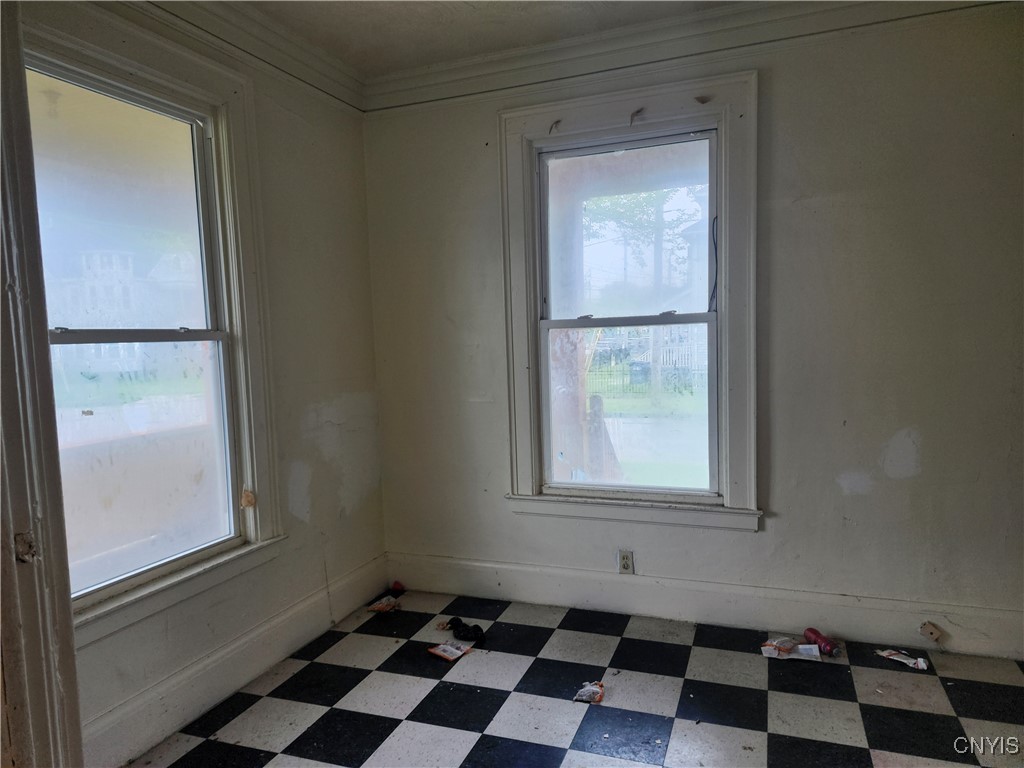 1932 S Salina Street, Syracuse, New York image 14