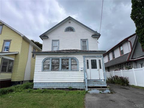 Homes For Sale - 619 Seeley Road<br/> Syracuse, NY 13224