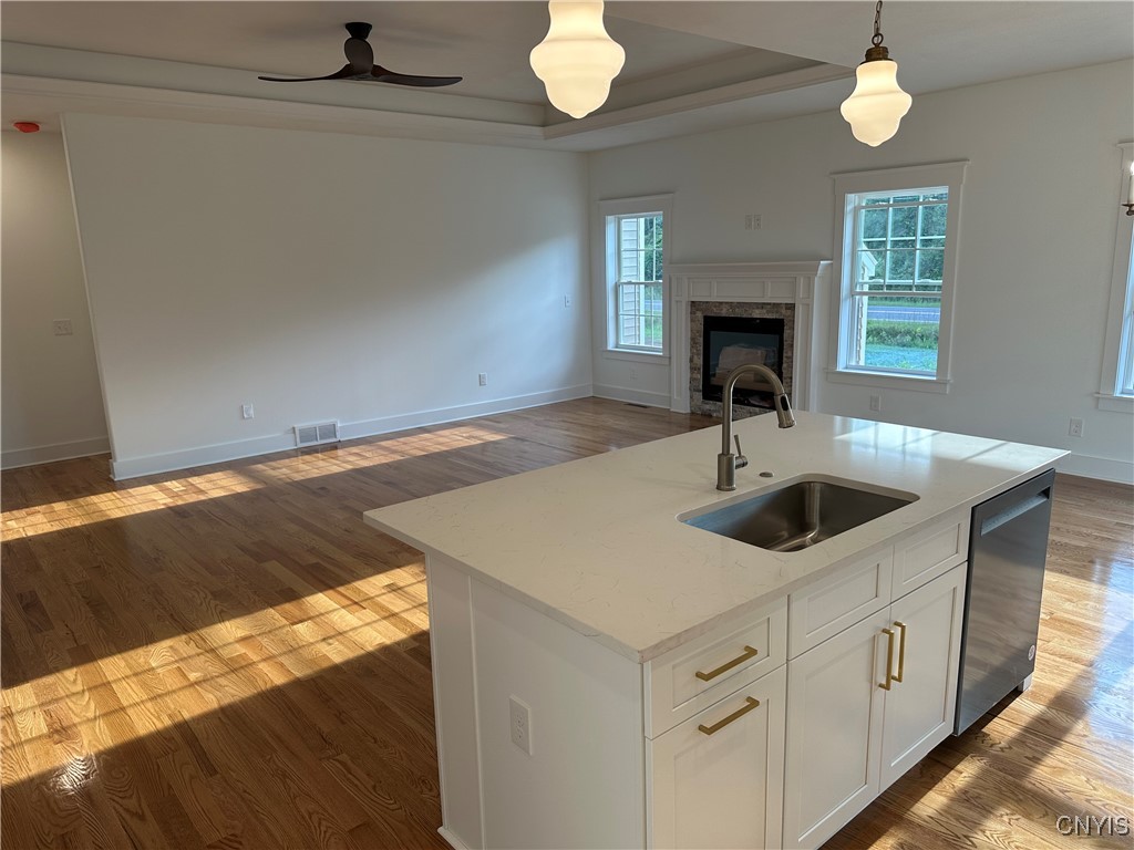 8532 Angus Path, Cicero, New York image 9
