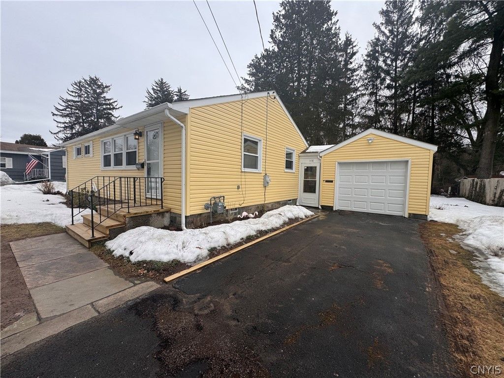 Photo of 108 Kristin Road, Clay, NY 13212 (MLS # S1664748)