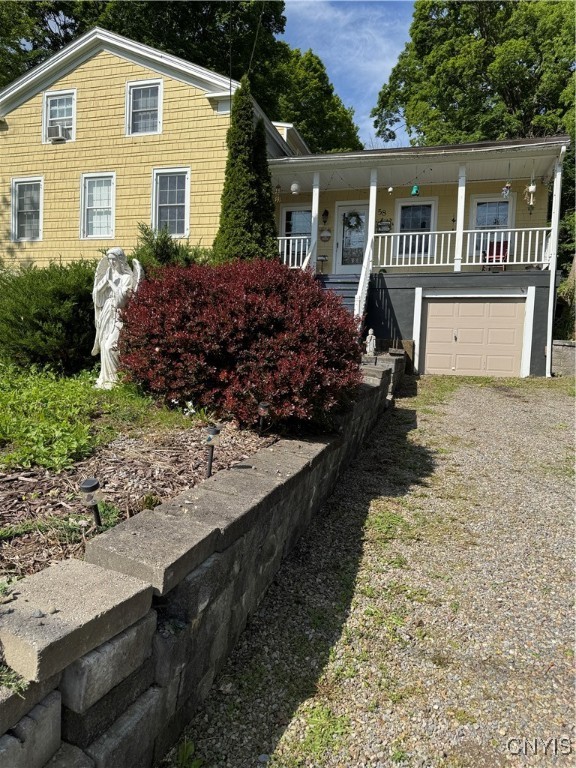 58 S Hamilton Street, Elbridge, New York image 2