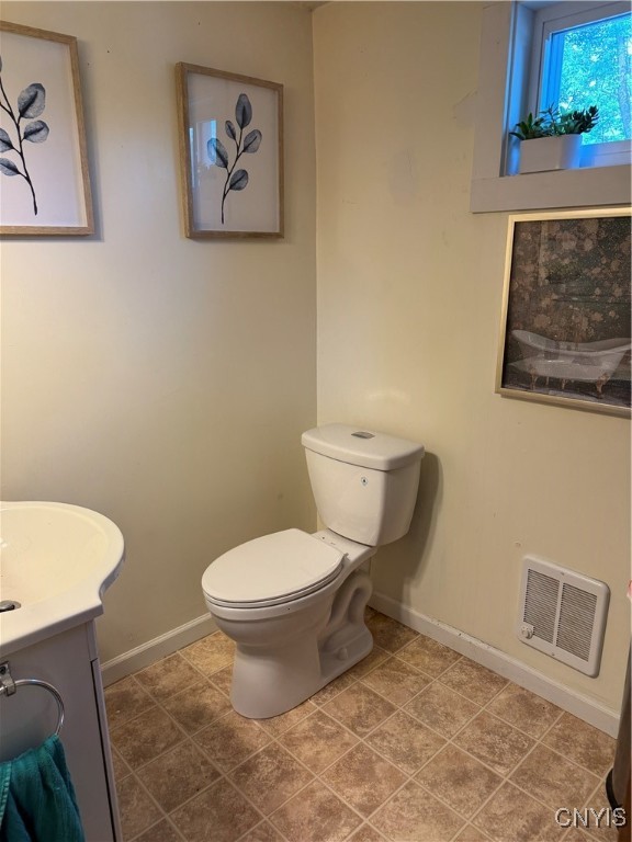 58 S Hamilton Street, Elbridge, New York image 27