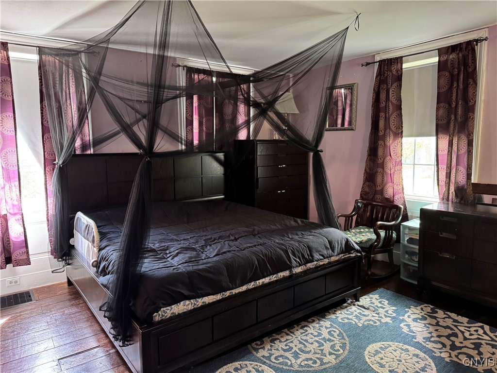 58 S Hamilton Street, Elbridge, New York image 16