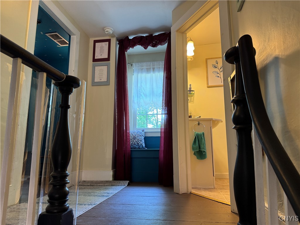 58 S Hamilton Street, Elbridge, New York image 26