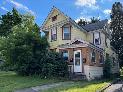 Tiny photo for 222 Bassett Street, Syracuse, NY 13210 (MLS # S1705656)