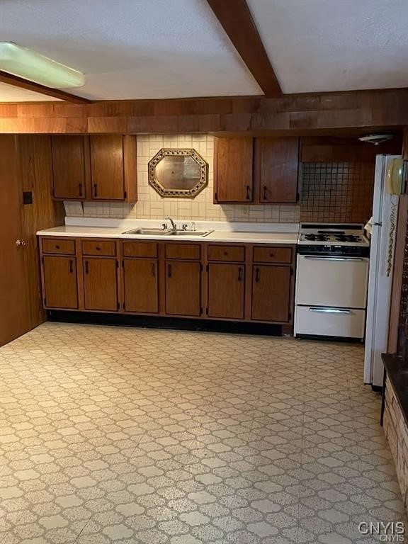 304 Boston Street, Syracuse, New York image 32