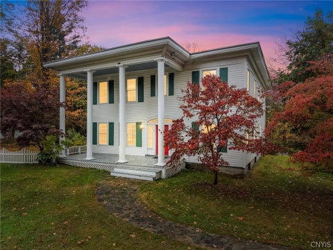 Photo of 13 Gray Road, Minetto, NY 13126 (MLS # S1724330)