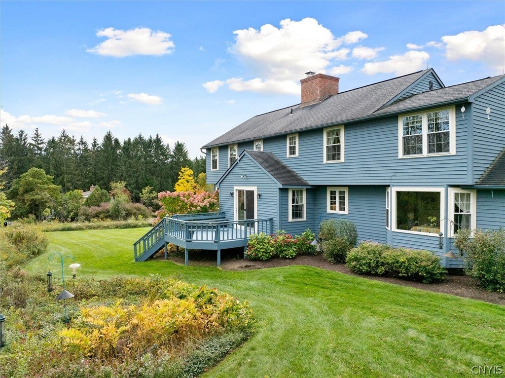 4246 Deer Path