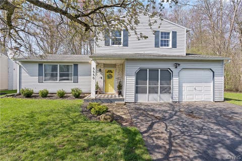 Homes For Sale - 5550 Taormina Drive<br/> Clay, NY 13041