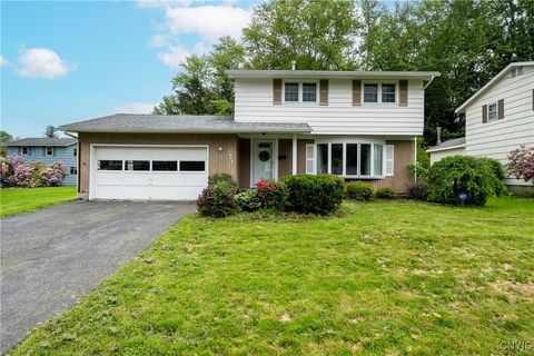 7698 Anchor Drive Liverpool NY 13090