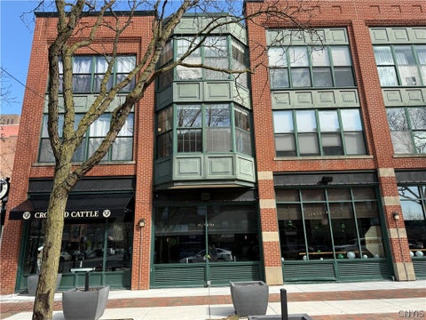 Photo for 133 Walton Street 105