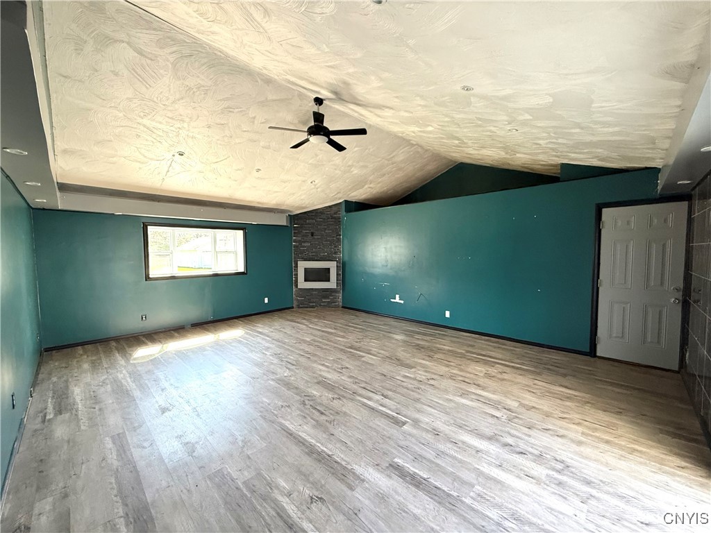 407 Deland Drive, Utica, New York image 17