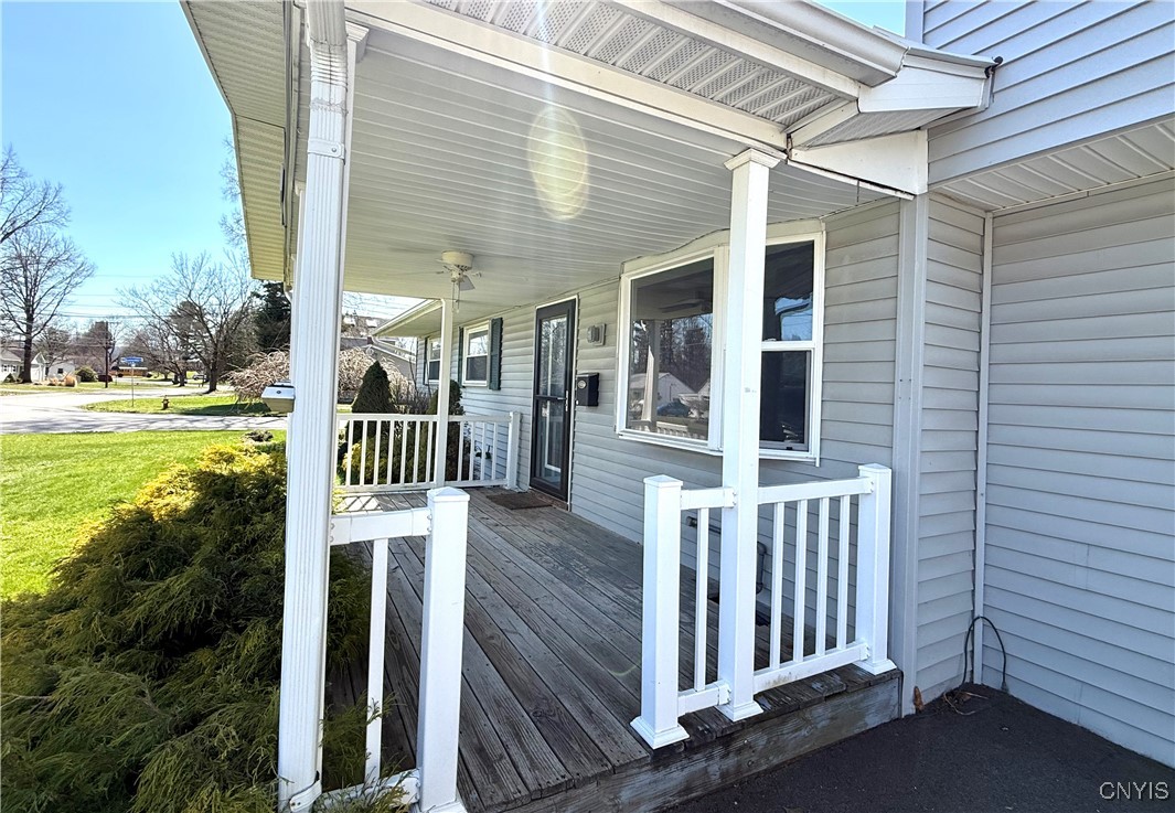 407 Deland Drive, Utica, New York image 7