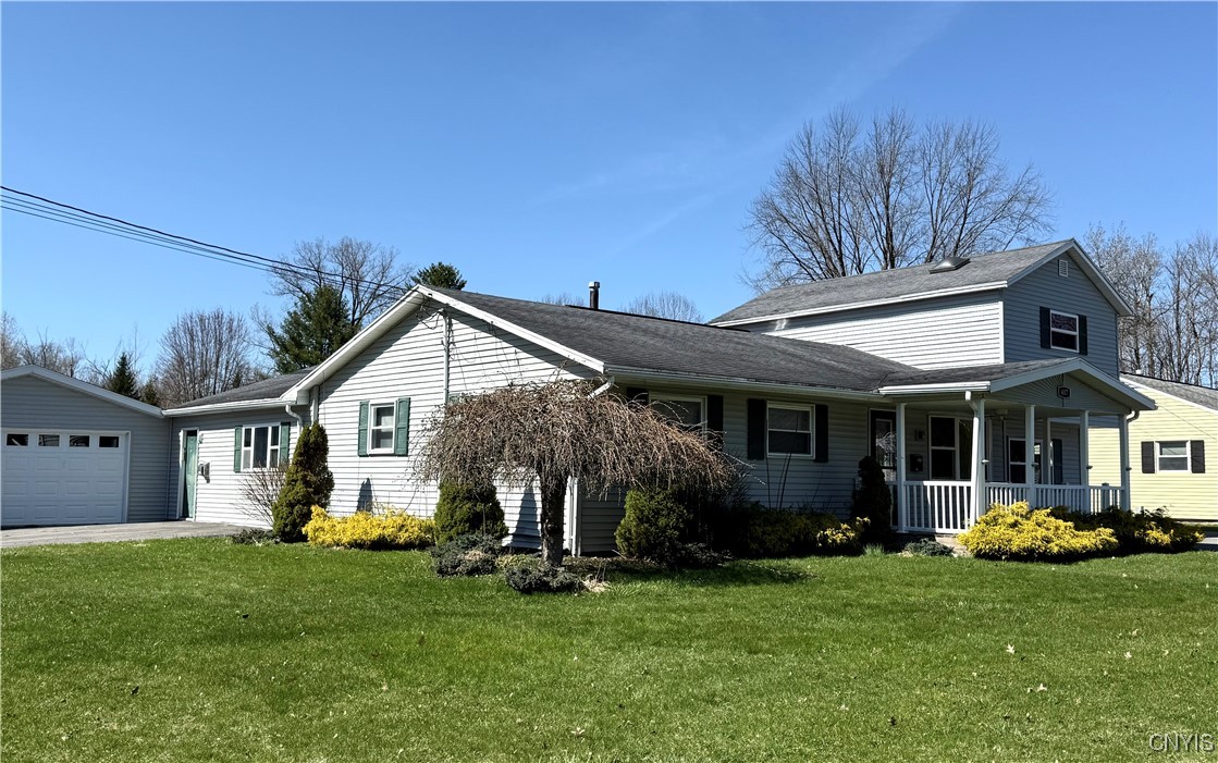 407 Deland Drive, Utica, New York image 3