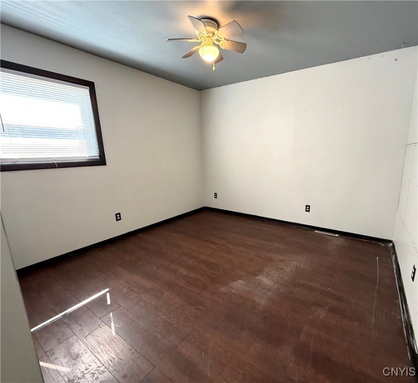 407 Deland Drive, Utica, New York image 25