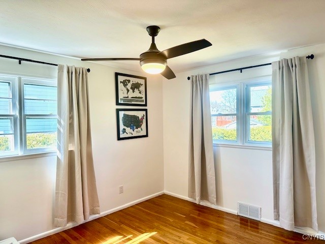 535 Tamarack Street, Utica, New York image 28