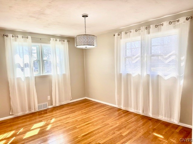 535 Tamarack Street, Utica, New York image 30