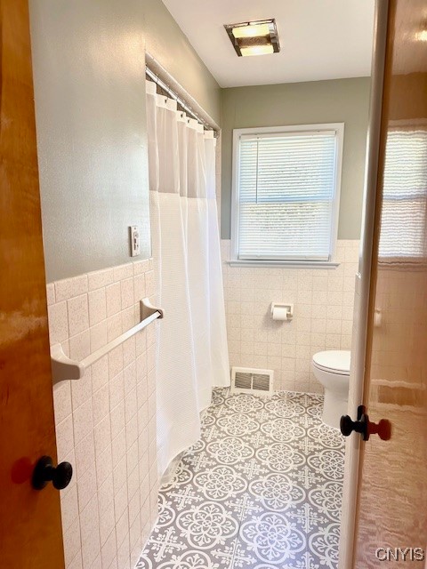 535 Tamarack Street, Utica, New York image 26