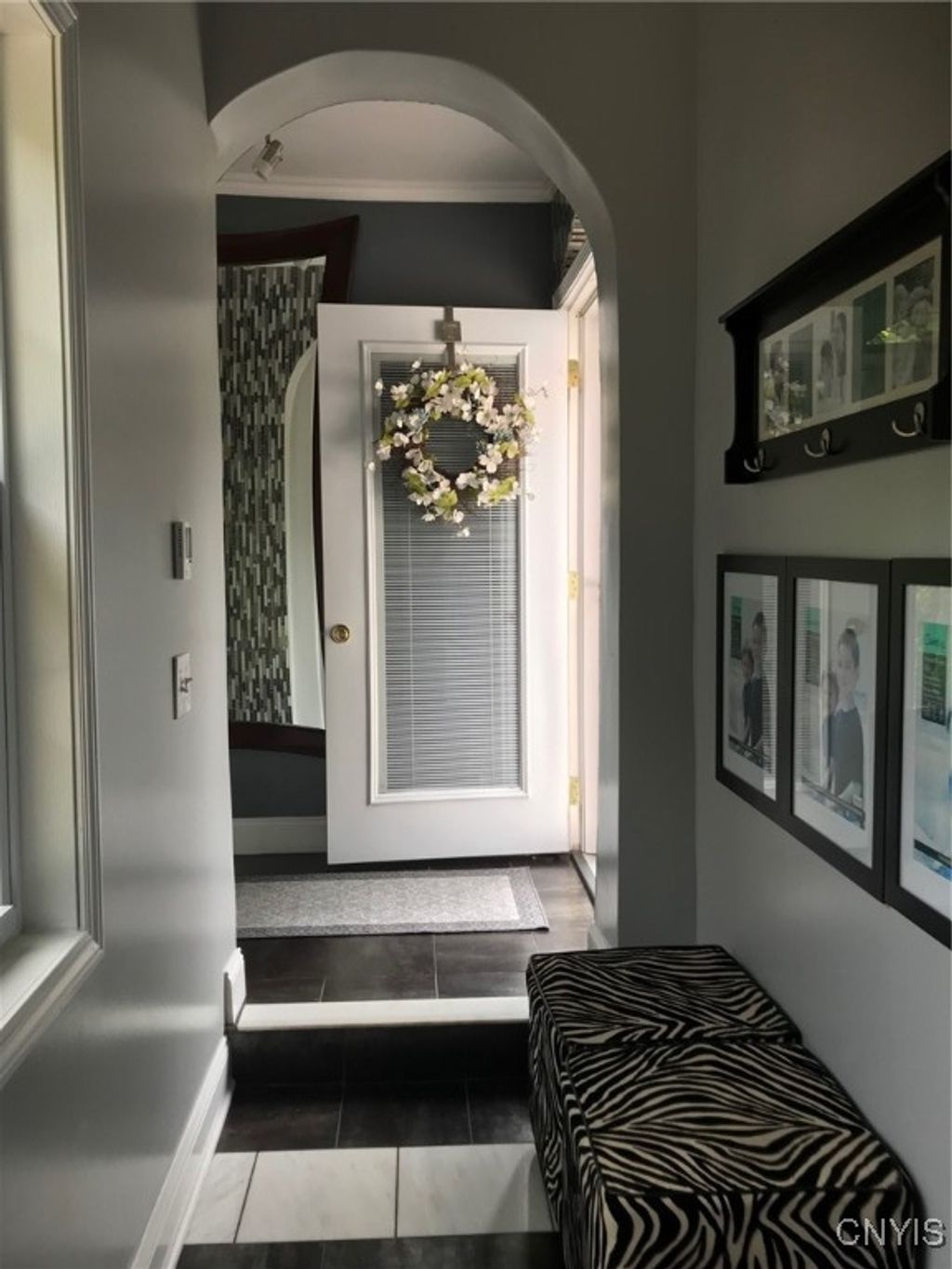 Photo of 1109 Parkway East, Utica, NY 13501 (MLS # S1653569)