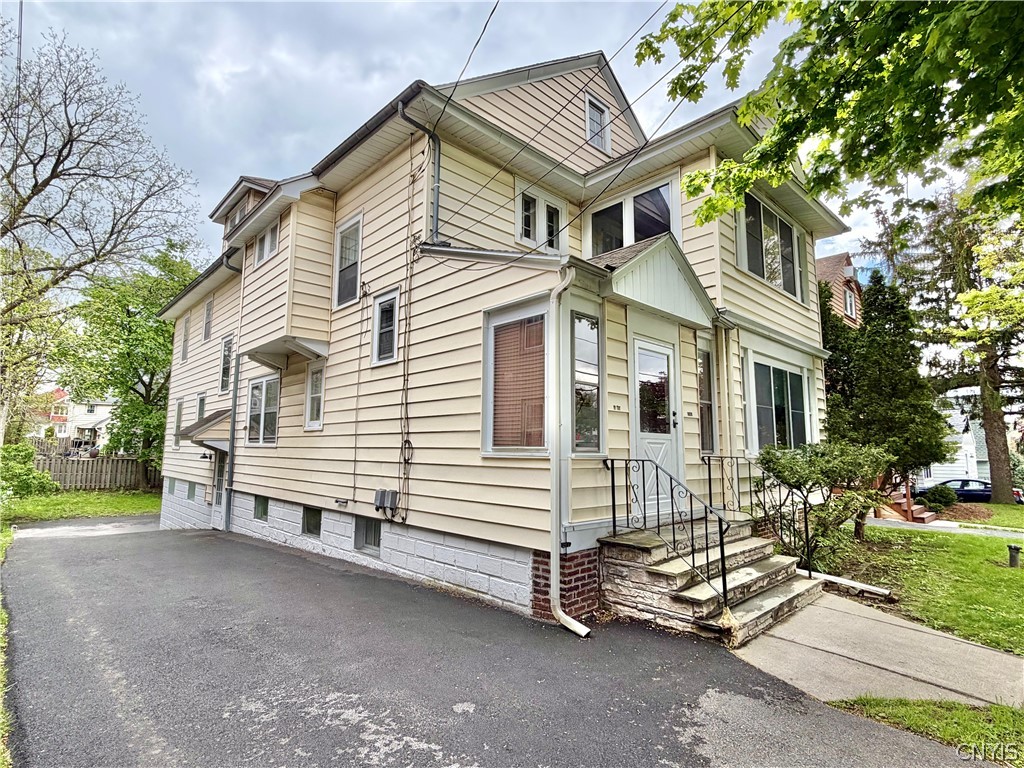 1205-07 Lancaster Ave