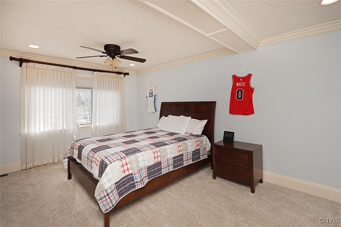 811 Knighthood Circle, Manlius, New York image 25