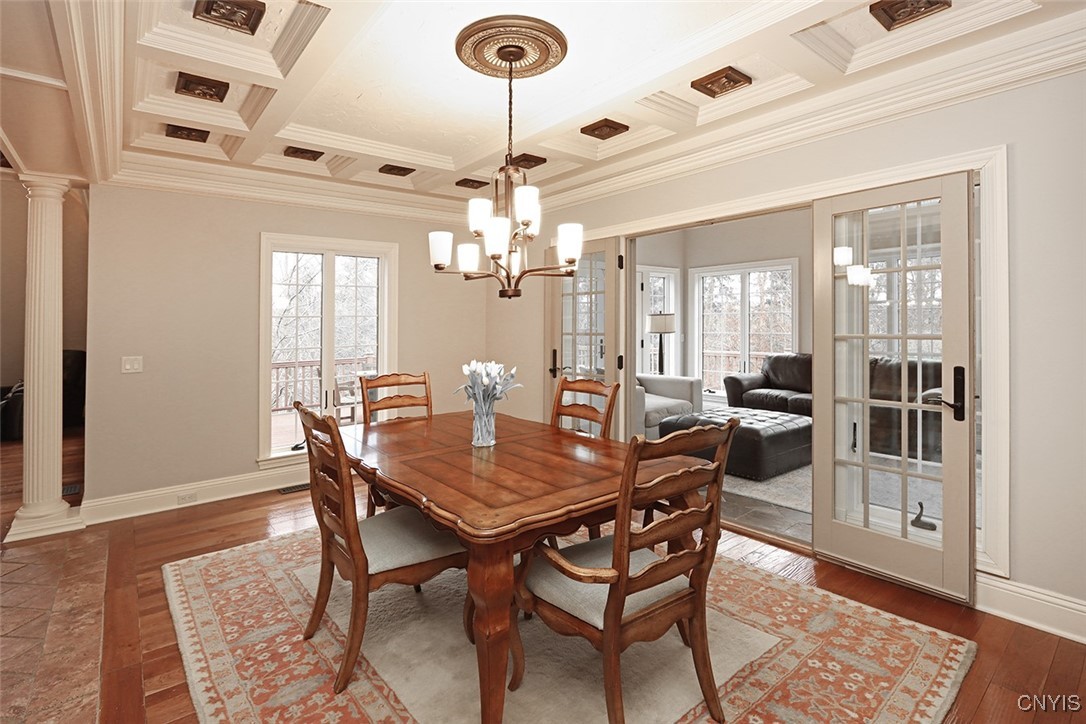 811 Knighthood Circle, Manlius, New York image 13